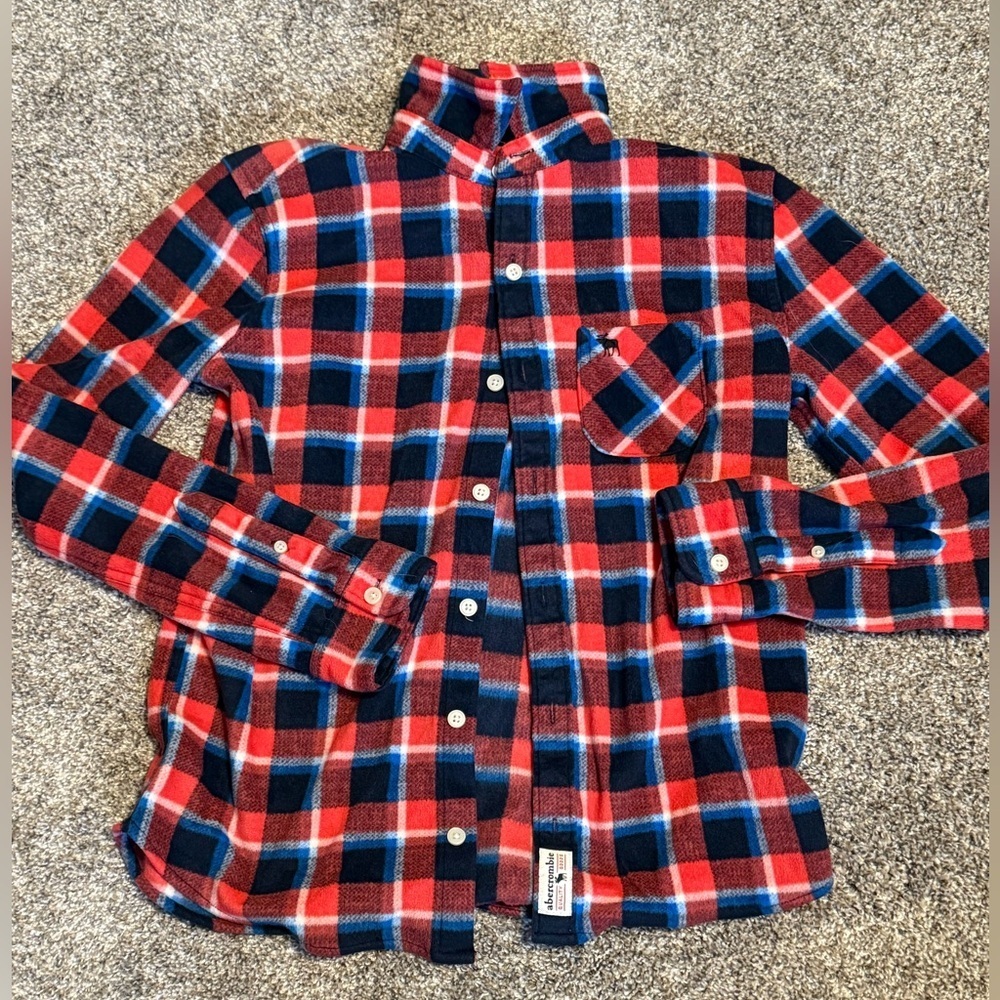 Abercrombie kids fleece button up shirt- so soft, near perfect condition